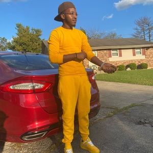 Meet your Posher, Vincent